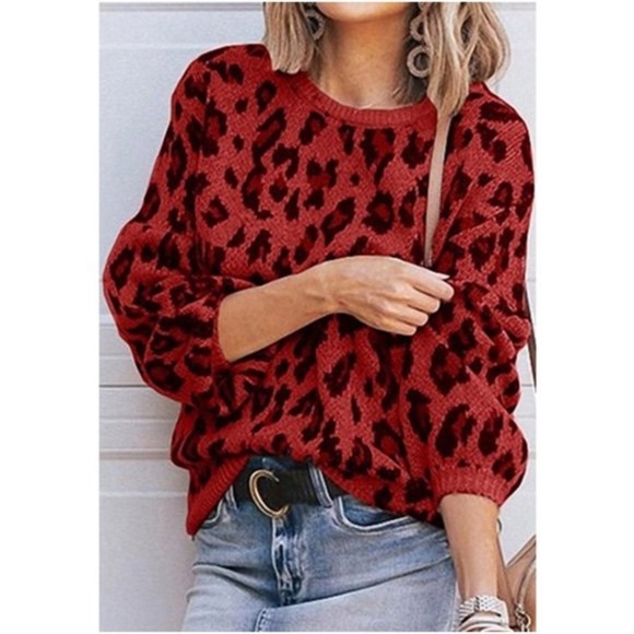 Sweaters - Leopard print crew neck pullover sweater - RED